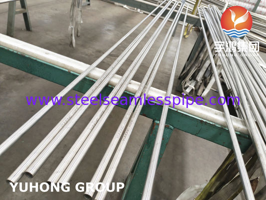 ASTM A213 TP304 لوله خم U بی سیم فولاد ضد زنگ با پایان روشن و شعاع خم سفارشی