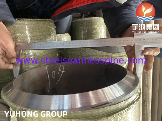 ASTM A335 P22 لوله های بی سیم فلز آلیاژ برای دیگ گرم