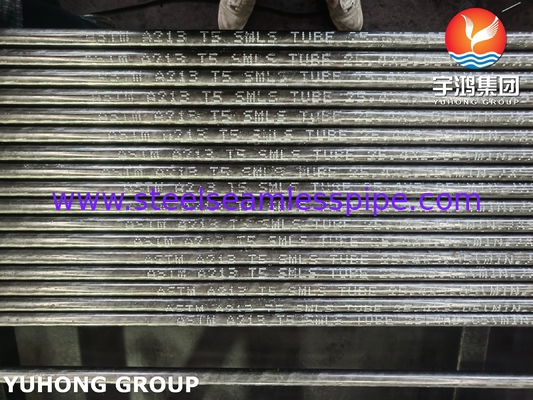 ASTM A213 T5 لوله های فولادی آلیاژ بدون دنده برای پالایشگاه های نفت و گاز