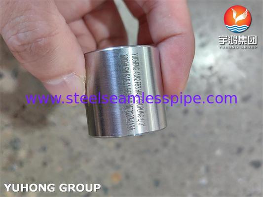 کوپلینگ فولاد ضد زنگ سوپر دوبلکس ASTM A182 F53 با مقاومت بالا در برابر فشار و خوردگی برای کاربردهای نفت و گاز