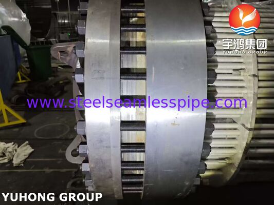 مبادله گرما سر شناور با لوله های 316L و صفحه لوله پوشانده SA350 LF2/316L برای مدیریت خوردگی مقرون به صرفه