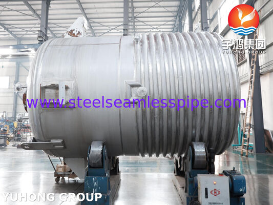 راکتور پوشش‌دار دارای گواهی ASME U Stamp از جنس فولاد کربن SA516 Gr.70 با همزن برای اختلاط