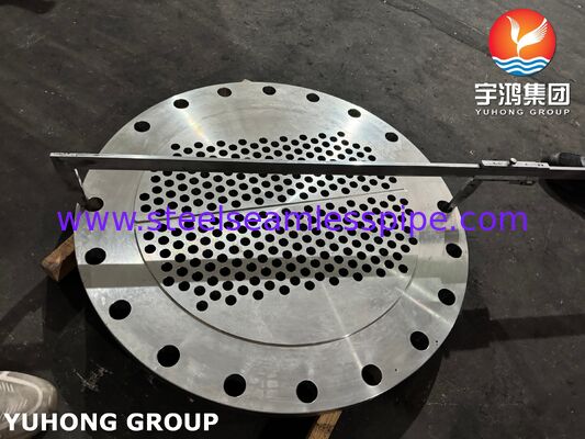 ASME SA240 304 لوله های فولاد ضد زنگ با سوراخ های حفاری دقیق CNC برای هسته مبادله گرما مطابق با استانداردهای TEMA