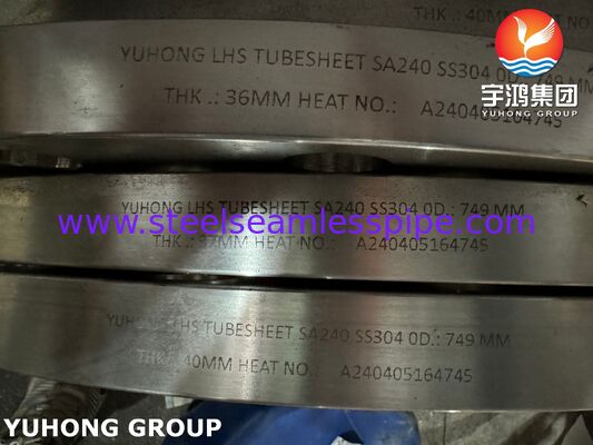 ASME SA240 304 لوله های فولاد ضد زنگ با سوراخ های حفاری دقیق CNC برای هسته مبادله گرما مطابق با استانداردهای TEMA