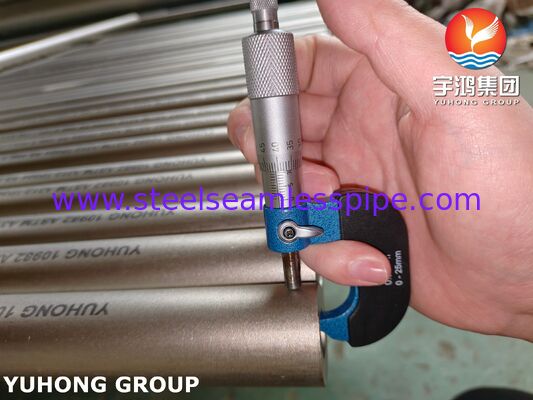 میلگرد توخالی فولاد ضد زنگ بدون درز ASTM A312 TP304 / UNS S30400 برای صنعت شیمیایی