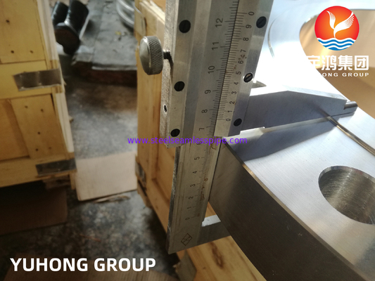 فلنج های فلزی فورج ASTM A182 F304 F304L نوع FF / RF و RT نوع چهره