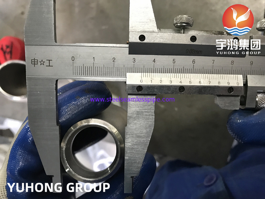 ASTM A815 UNS S32750 لوله فولادی فوق دوگانه مجهز به کاهش دهنده متمرکز