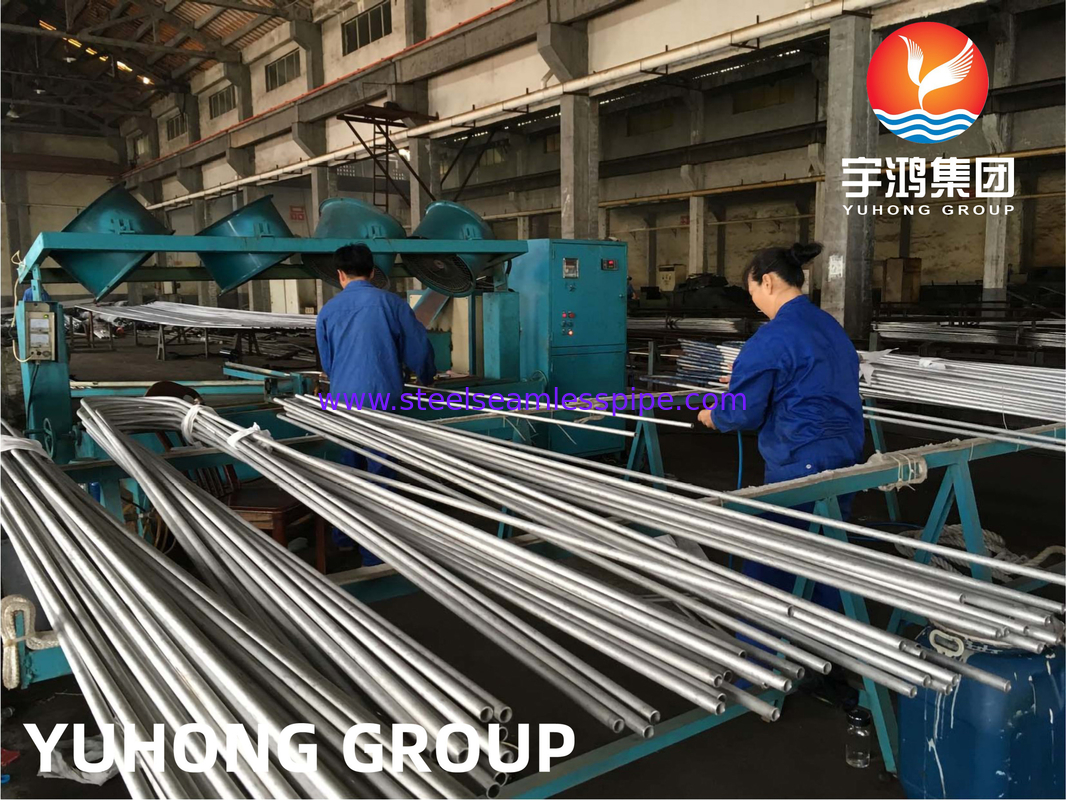 ASME SA213 TP904L UNS NO8904 لوله خم U فولاد ضد زنگ 19.05MM X 1.65MM برای مبادله گرما