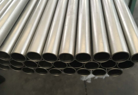 F338 Asme SB338 Gr.7 لوله بدون درز تیتانیوم