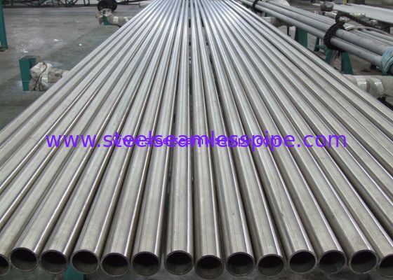 لوله گالوانیزه فولاد ضد زنگ روشن ضد زنگ DIN 17458 EN10216-5 TC 1 D4 / T3 1.4301 / 1.4307 25.4 X 2.11 X 6096 MM