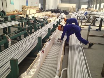 لوله های فولادی ضد زنگ بدون درز، ASTM A213 TP310S / 310H، 25.4 X 2.11 X 6096mm، ترشی، حرارت، بسته بندی چوبی مورد.